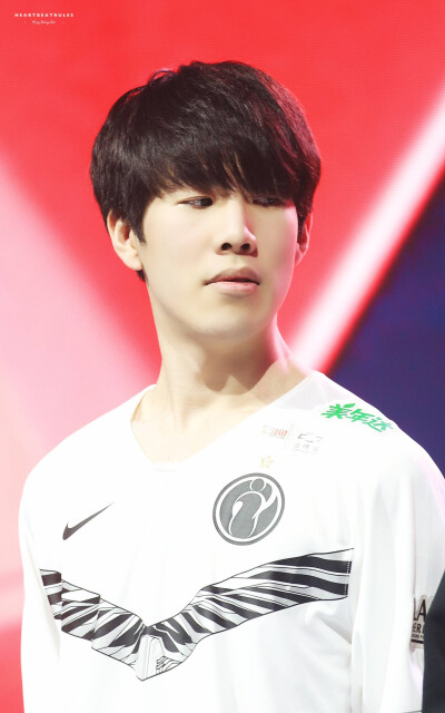 罗斯的空缺 罗斯的空缺