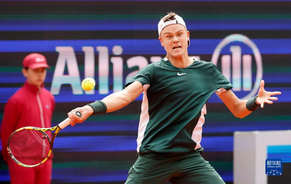 奥尔莫缺阵 奥尔莫缺阵