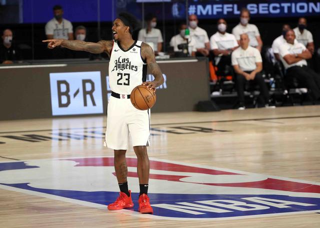 的峰值展示 的峰值展示